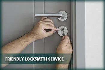 Neighborhood Locksmith Store Miami, FL 305-851-6930 - abt-cont-68-1-img