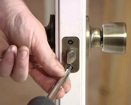 Neighborhood Locksmith Store Miami, FL 305-851-6930 - expert-locksmith